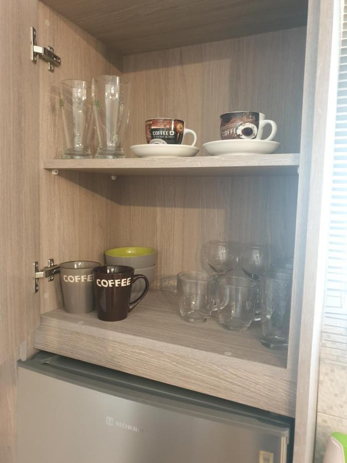 Green - Comfy Center Rodos Asgourou ภายนอก รูปภาพ