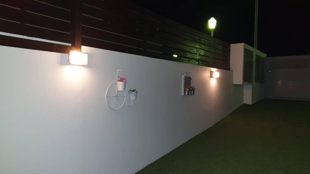 Green - Comfy Center Rodos Asgourou ภายนอก รูปภาพ